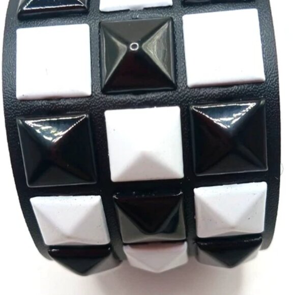 Skater Black + White 3 Row Studded Vegan Leather Bracelet New - Picture 9 of 9